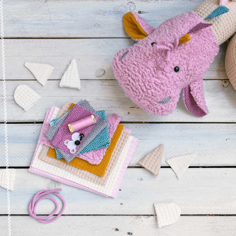 Bettschlange Drache – Materialpaket Rosa